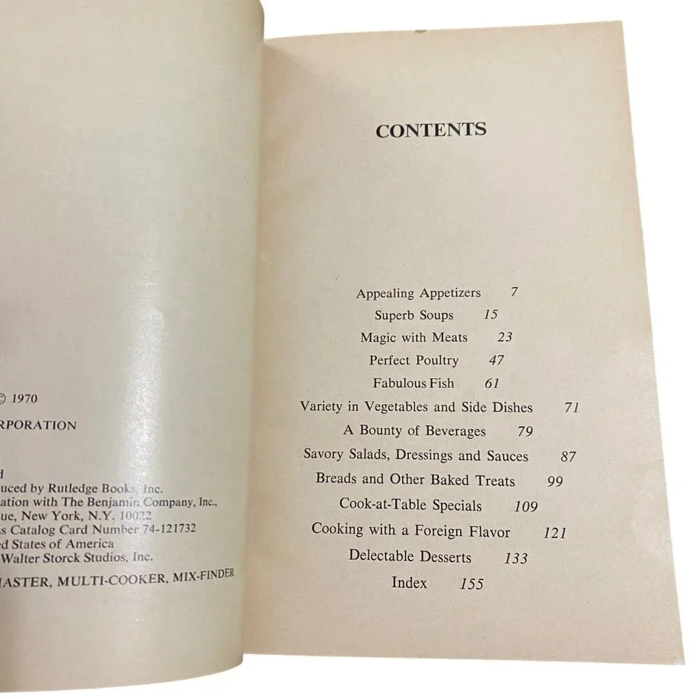Vintage 70s Sunbeam Portable Electric‎ Cookery Book Multi Cooker Frypan Recipes